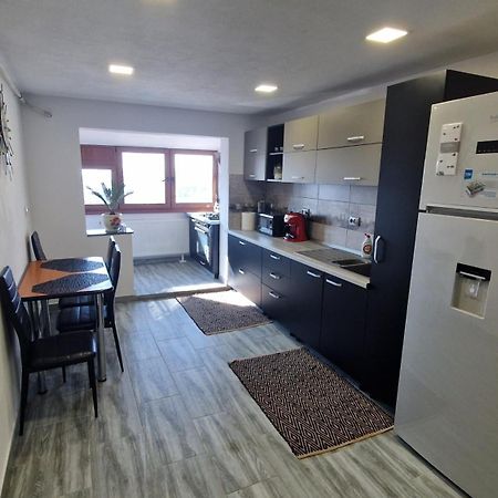 Apartament Blaj Ngoại thất bức ảnh